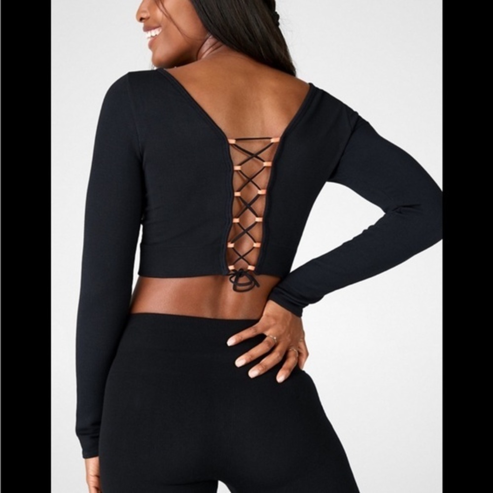 Fabletics Kinsley Lace-Up Long-Sleeve Top medium